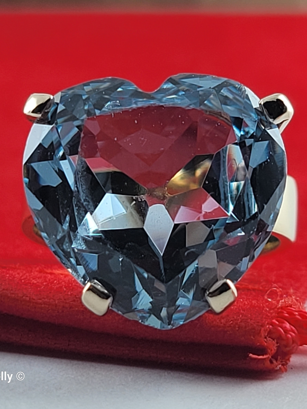 18K Yellow Gold Heart-Shaped Blue Topaz Ring Size 5.75 - Solid Gold! 👌🎁